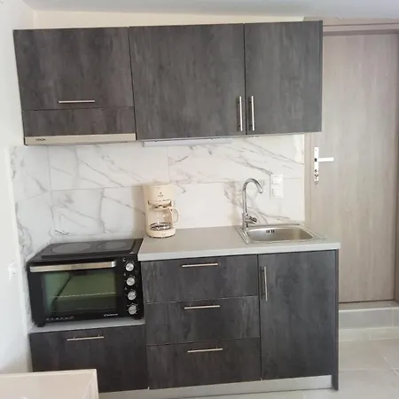 4 Seasons * 罗希姆诺