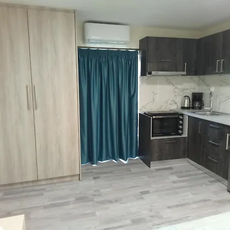 4 Seasons Apartment Rethymno