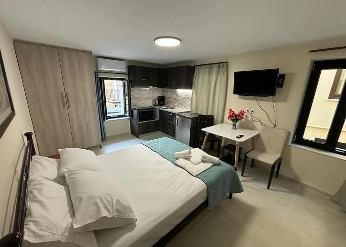 4 Seasons Apartment Rethymno